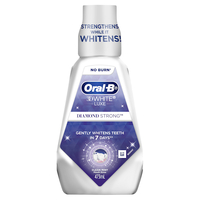 Oral-B 3D White Luxe Diamond Strong Rinse Clean Mint - 473mL