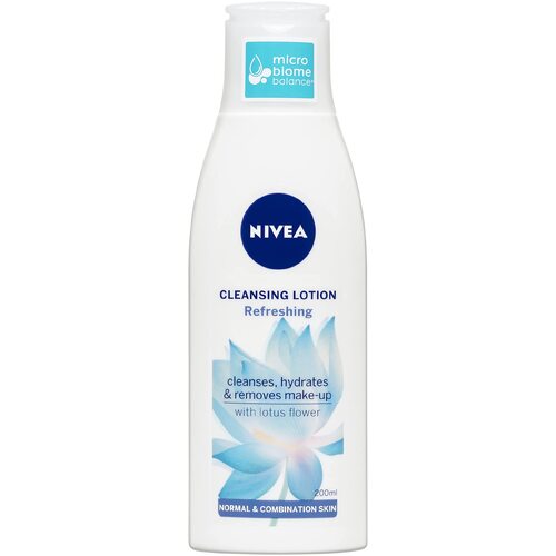 Nivea Visage Daily Essentials Refreshing Gentle Cleansing Lotion 200mL